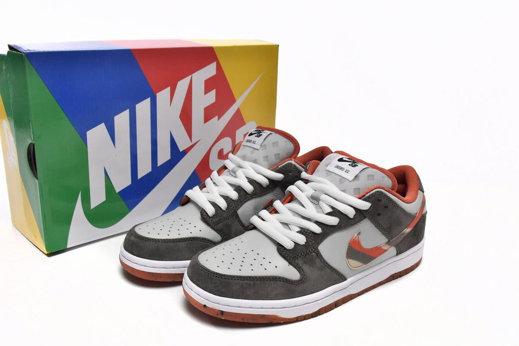 Nike SB Dunk Low Crushed D.C. Reps Sneaker Reps Sneaker DH7782-001