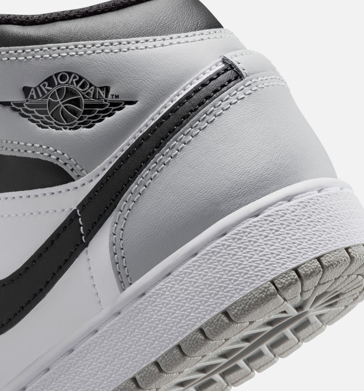 Air Jordan 1 Mid Grade School - White/Light Smoke Grey/Black