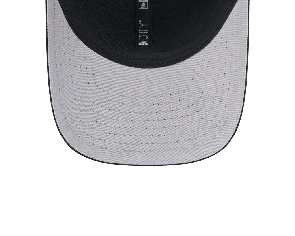 New Era 940 M Crown Chicago Cubs Faux Wool Snapback Hat