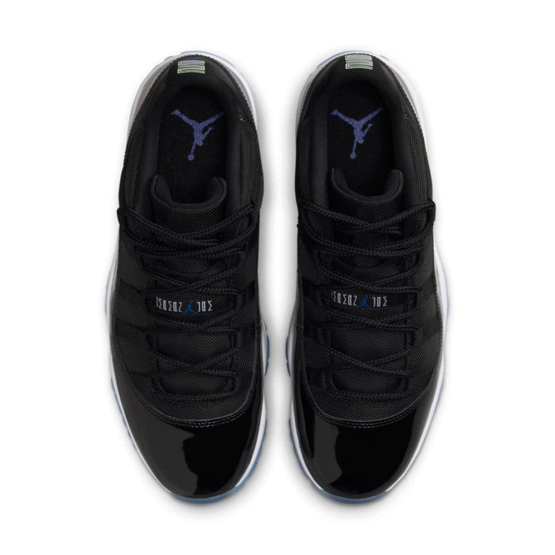 Air Jordan 1 Mid Hyper Royal Black Sneakers | 554724-077