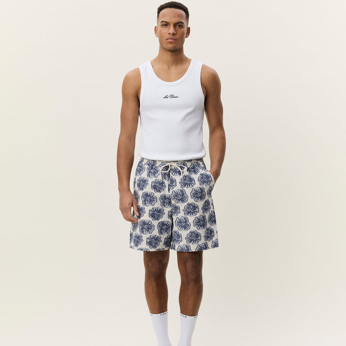 Les Deux Dahlia Jacquard Shorts: Dark Denim Blue