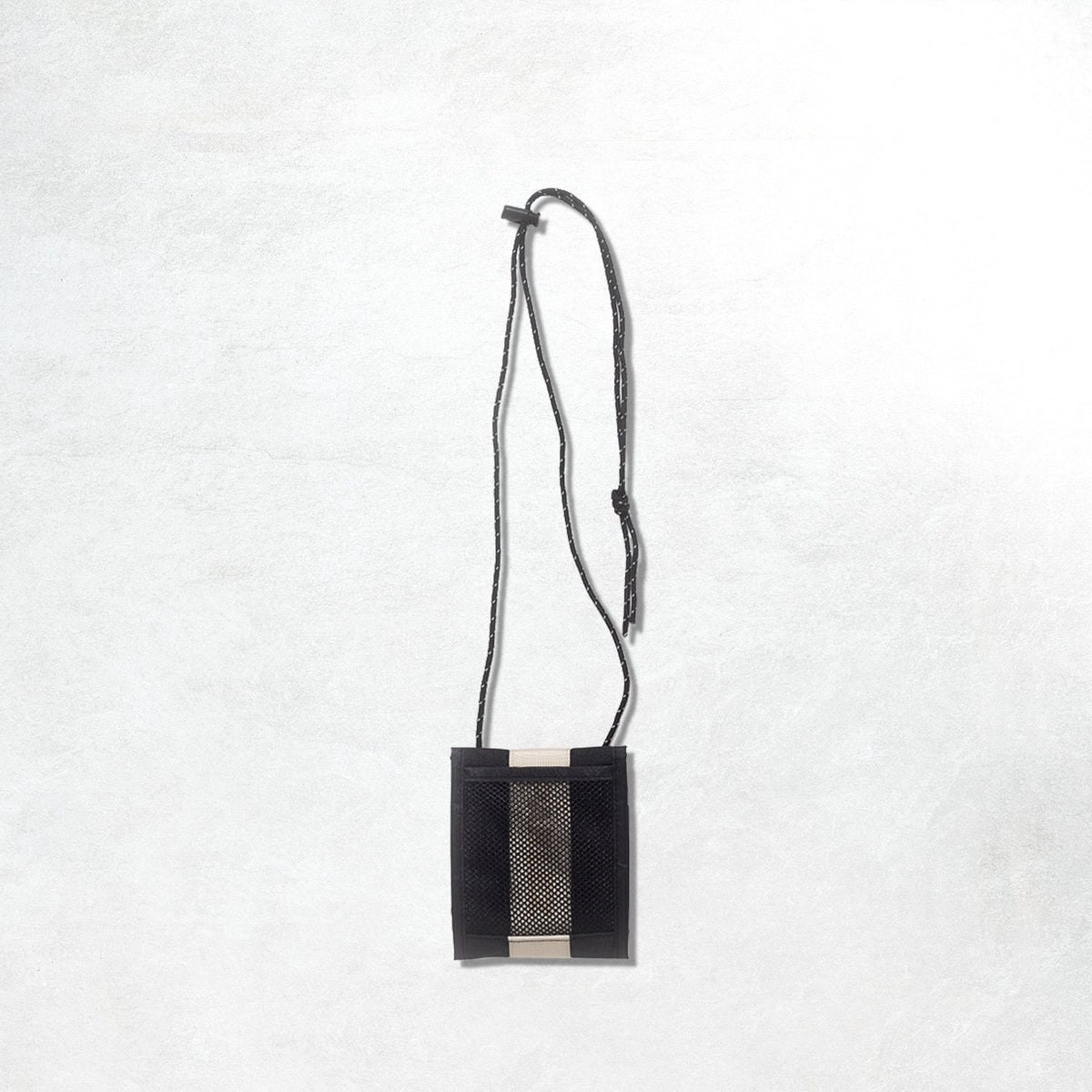 Parlez Jawad Pouch: Black
