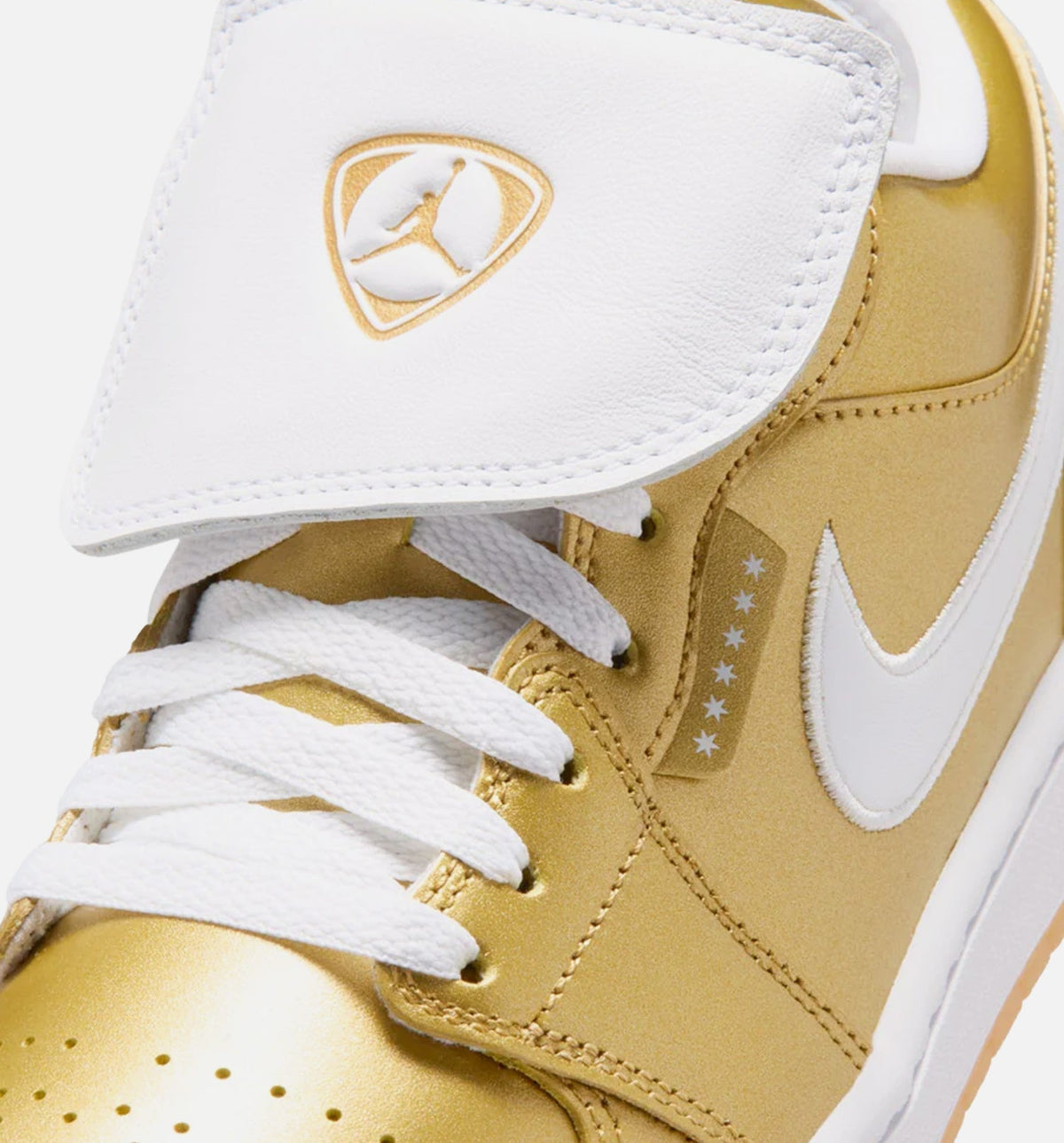 Air Jordan 1 Low – Women's Lifestyle Shoe in Gold/White/Gum Yellow