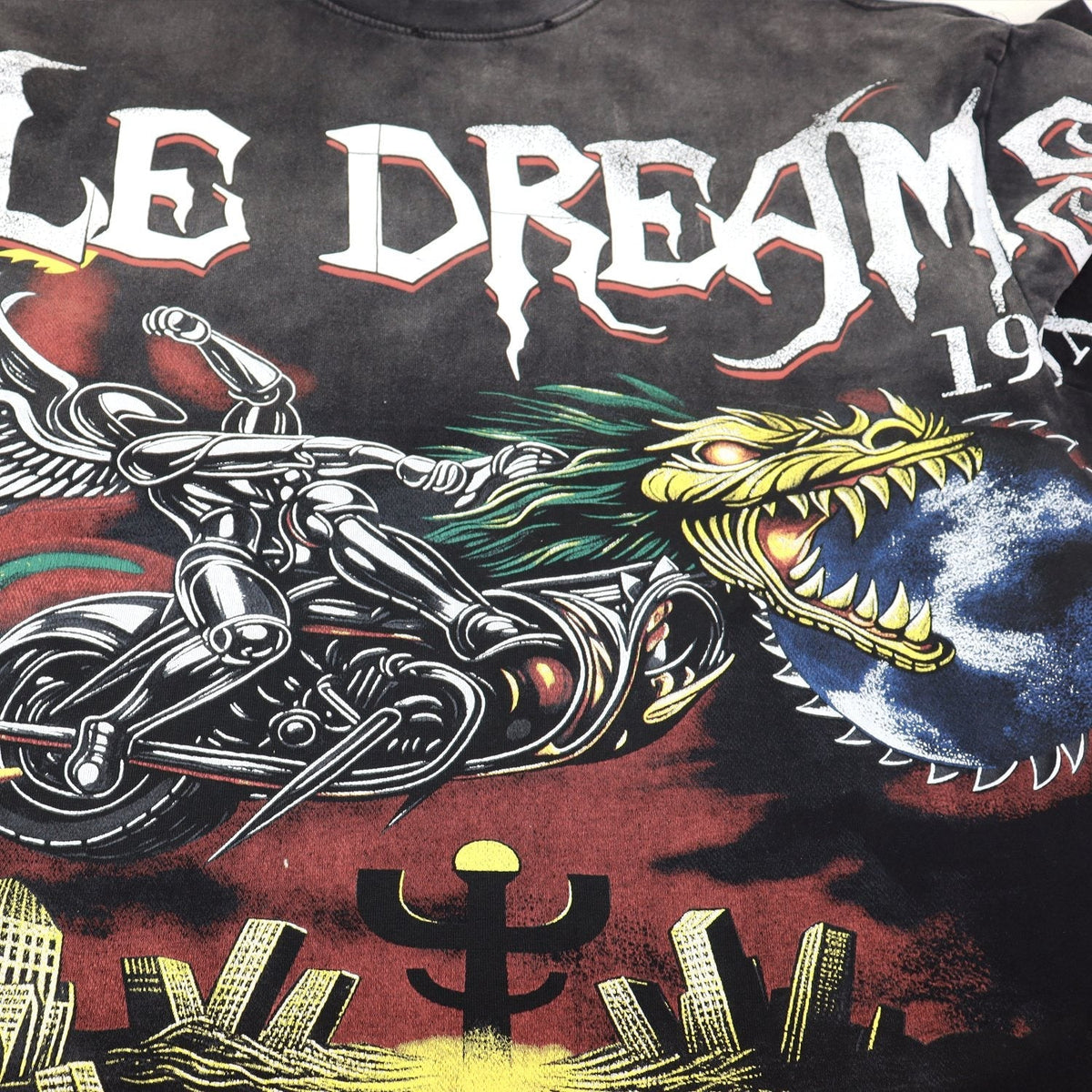 VALE USA Ride the Dragon Graphic T-Shirt