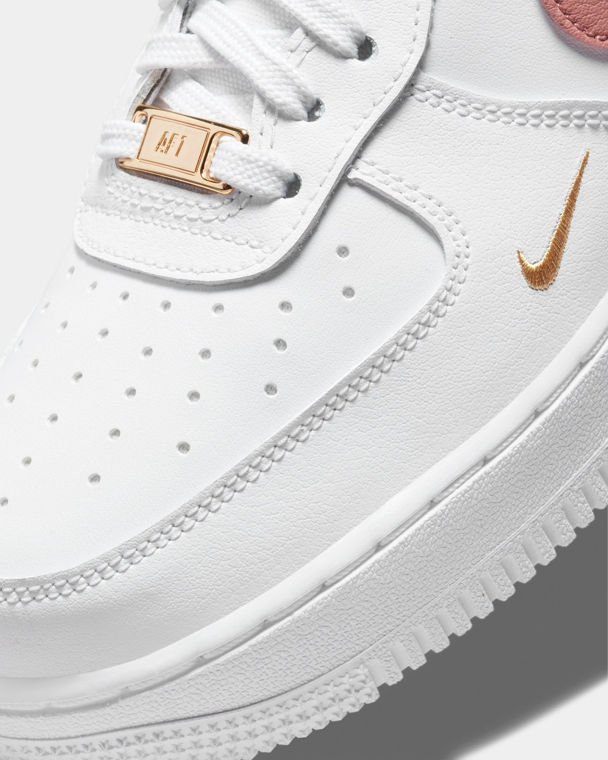 Nike Women's Air Force 1 '07 Essential White/Rust Pink
