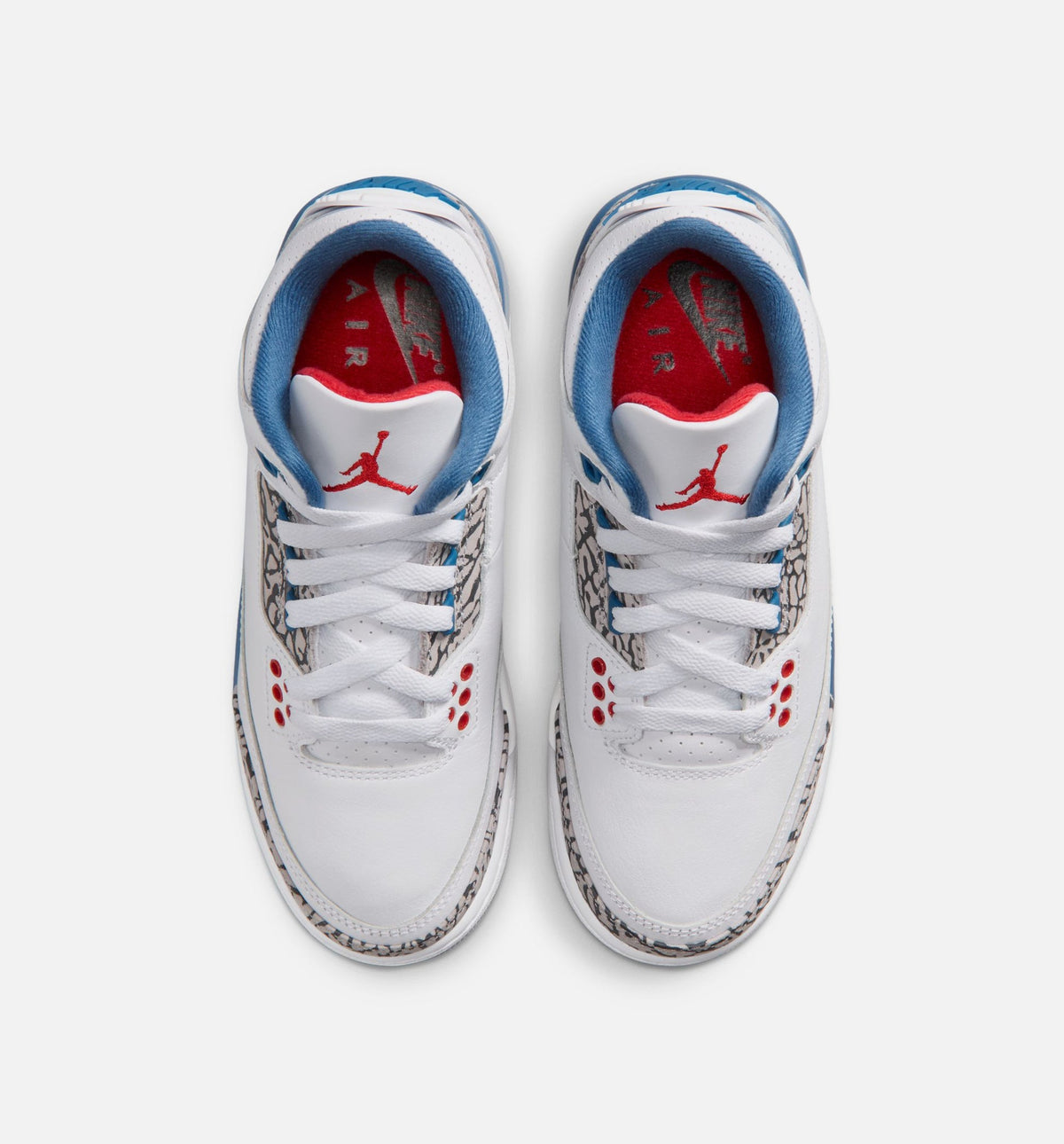Air Jordan 3 Retro OG True Blue | Grade School Lifestyle Shoe | White/Fire Red/True Blue
