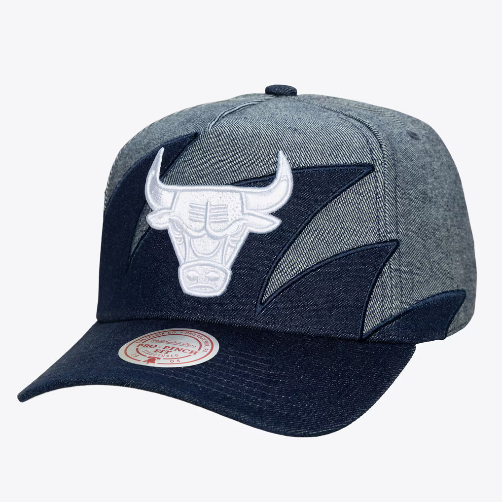 M&N NBA Chicago Bulls Denim Sharktooth Pro Snapback Hat