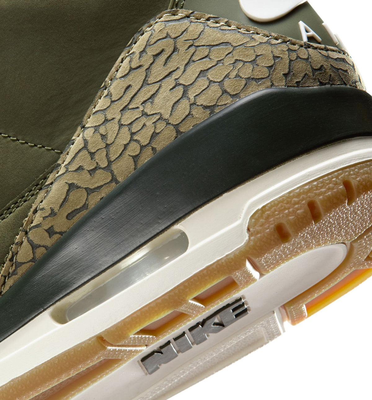 Air Jordan 3 Retro "Medium Olive" Men's Shoe – Medium Olive/Sequoia/Neutral Olive/Sail/Total Crimson