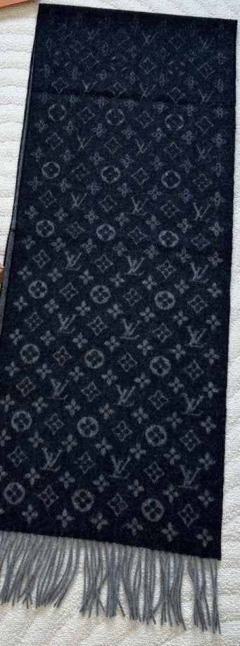 Louis Vuitton Black & Gray Monogram Scarf