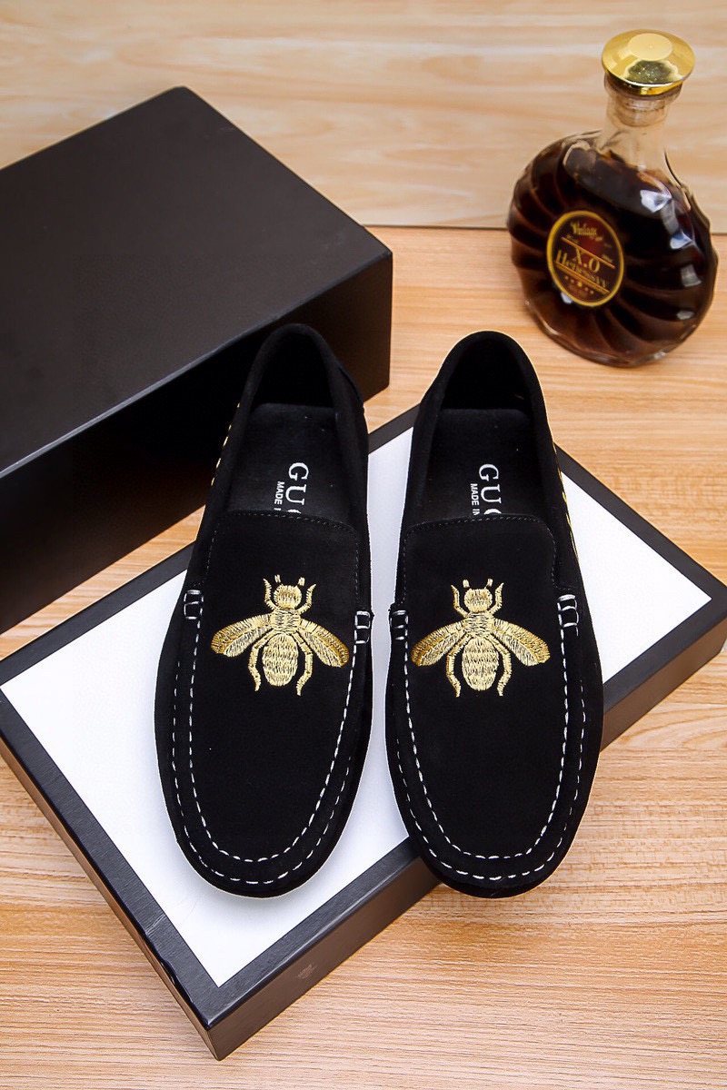 Gucci Black Loafers with Gold Bee Motifs