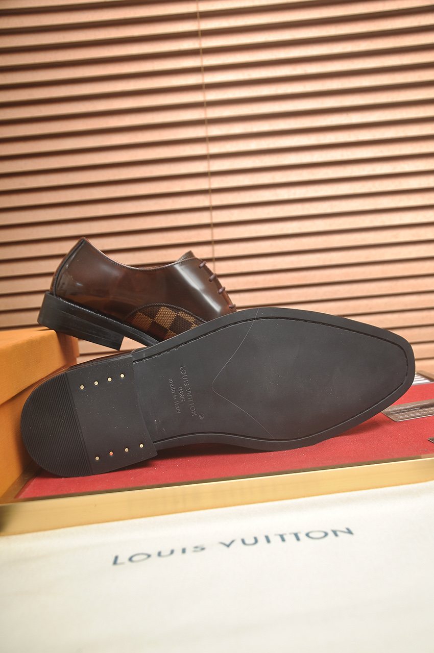 Louis Vuitton Brown Check Lace-Up Dress Shoes