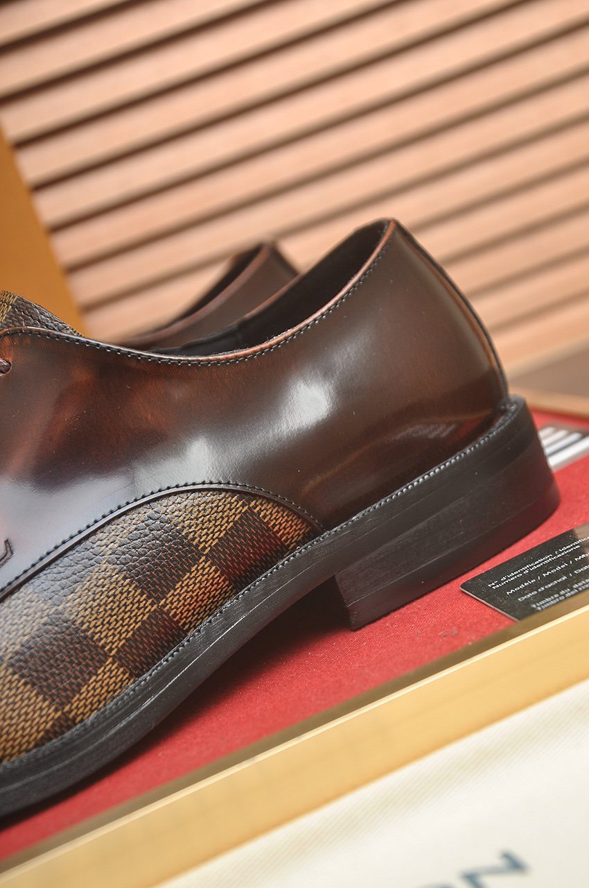 Louis Vuitton Brown Check Lace-Up Dress Shoes