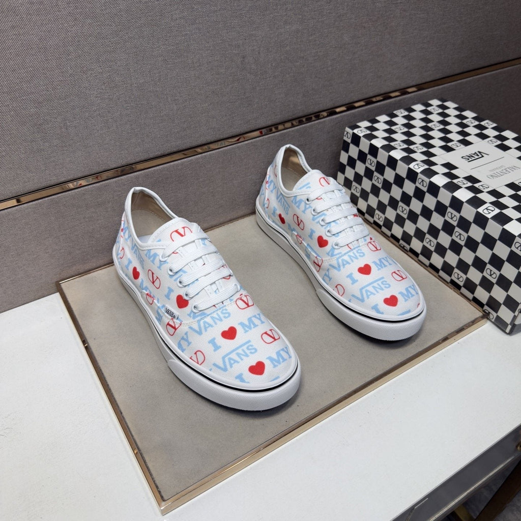 Vans Men's White Graphic Low-Top Sneakers