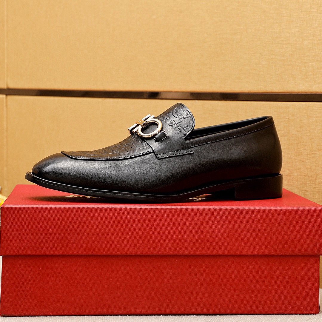 Ferragamo Men's Black Embossed Buckle Loafers - Metal Vamp Hardware