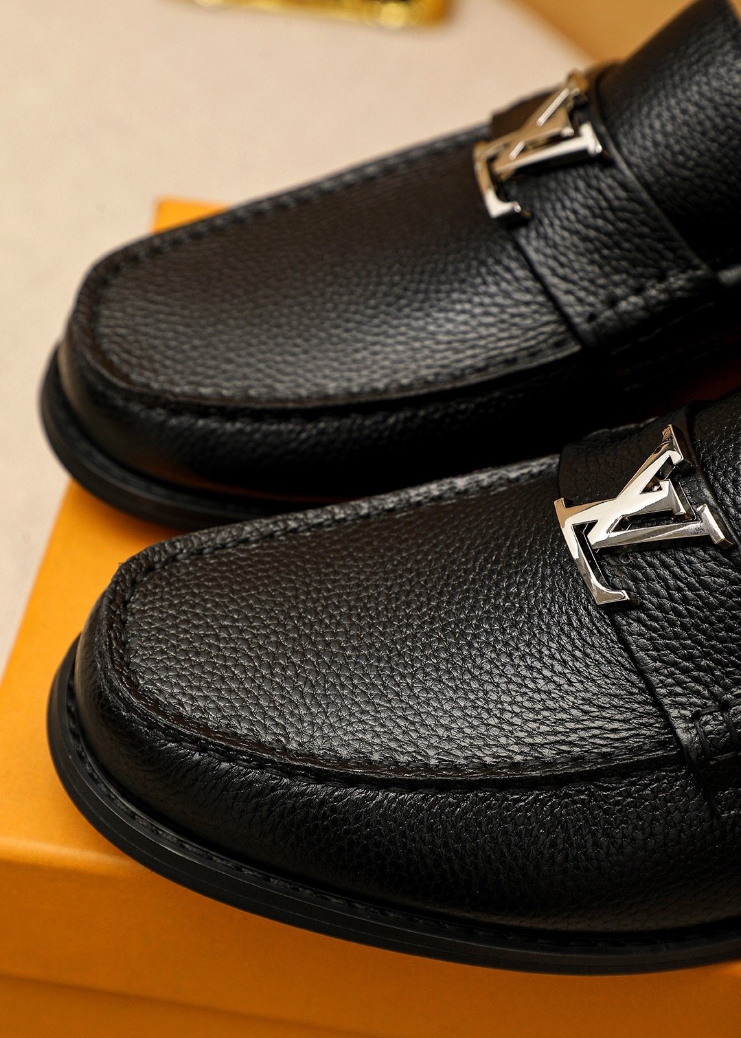 Louis Vuitton Black Pebbled Loafers - Moc-Toe Detailing