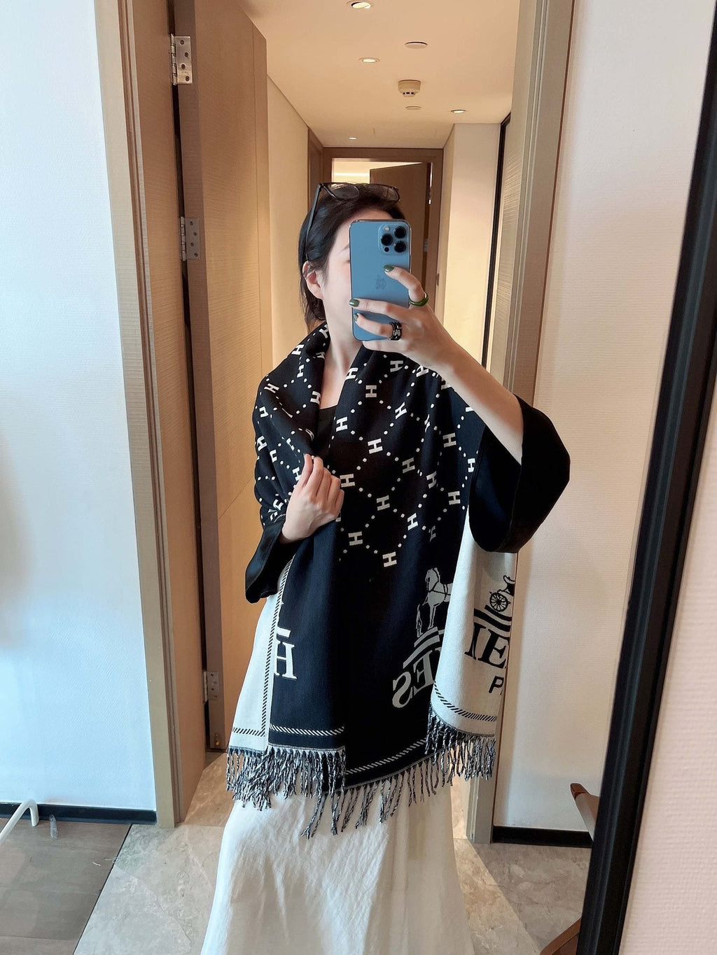 Hermès Fringed Logo-Motif Scarf