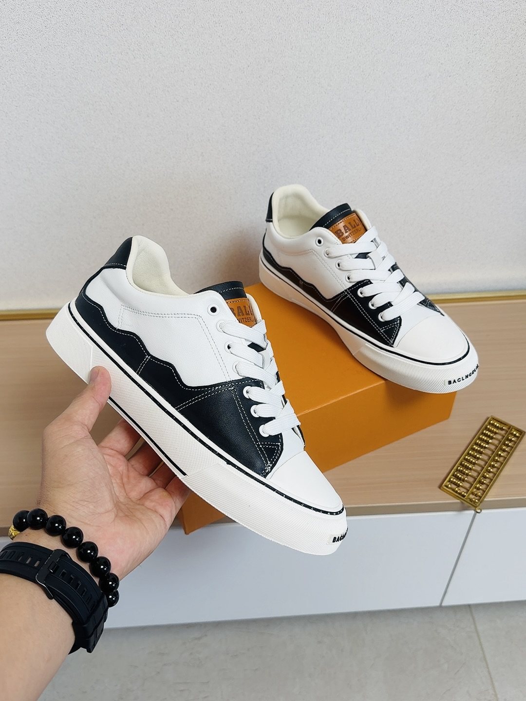 Bally Men's Contrast-Panel Low-Top Sneakers