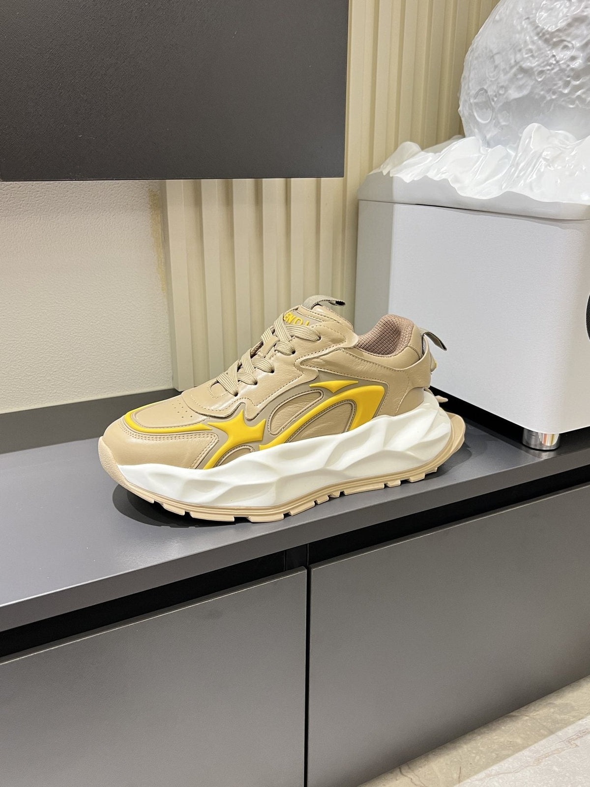 Fendi Men's Flow Low-Top Sneakers