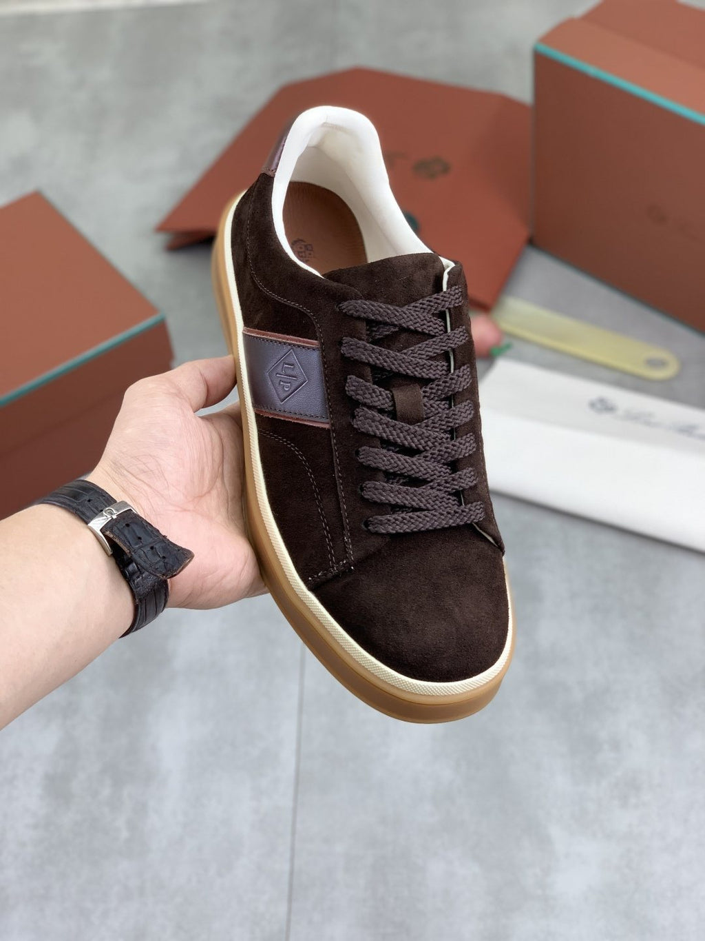 Loro Piana Contrast Heel Low-Top Sneakers