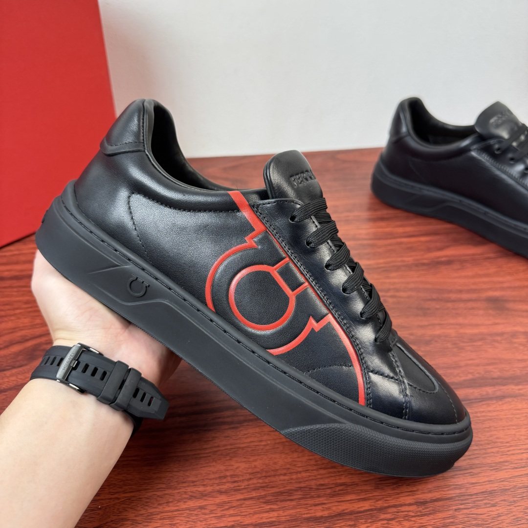 Ferragamo Men's Low-Top Sneakers