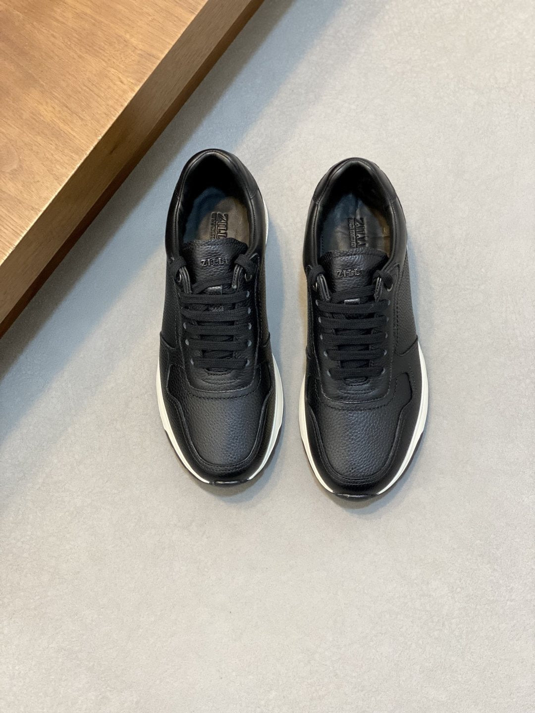 Zilli Men's Stitched Low-Top Sneakers - Rounded Toe