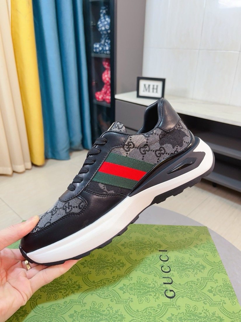 Gucci Men's Low-Top Sneakers