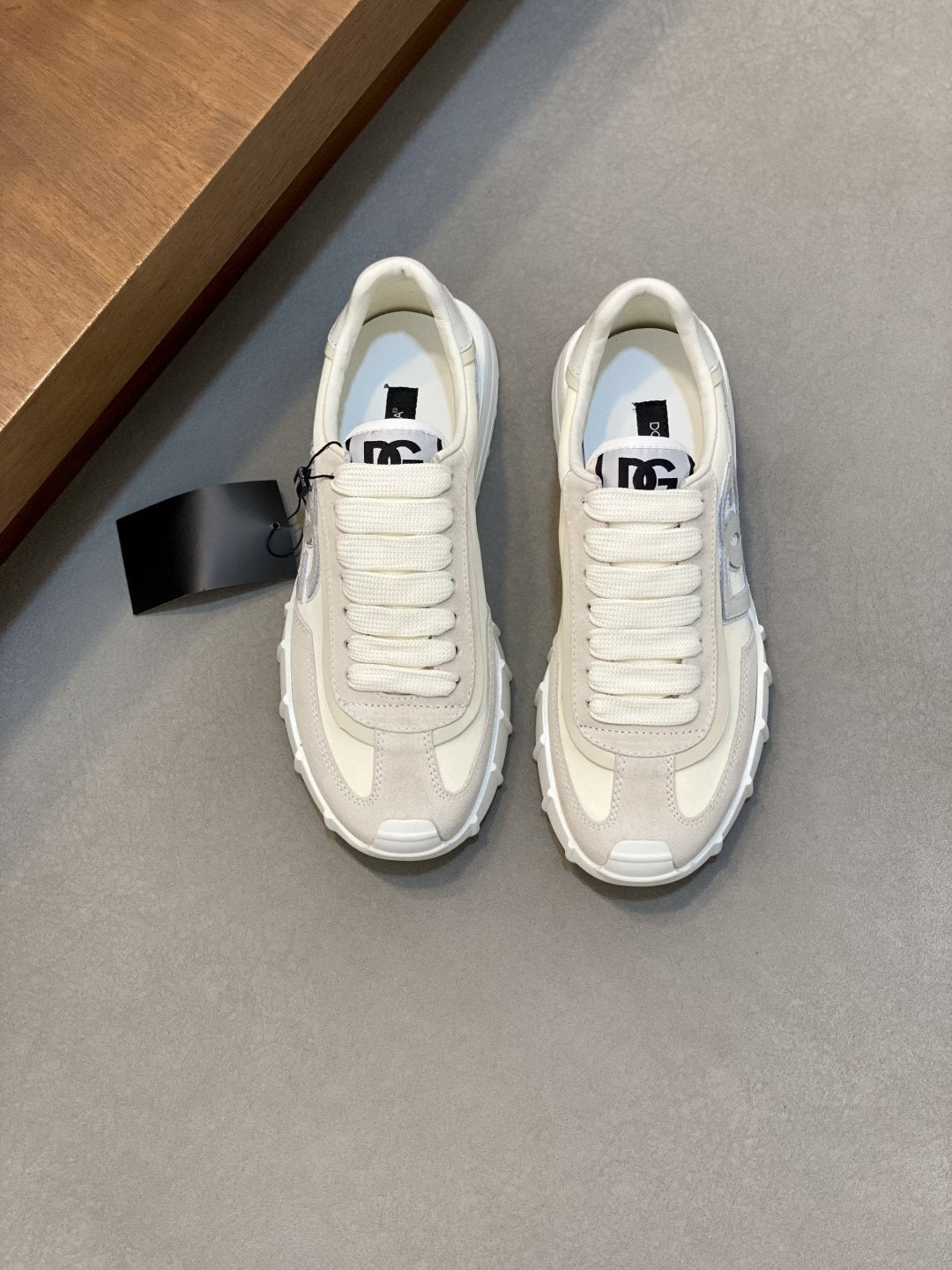 Dolce & Gabbana Men's Low-Top Leather Sneakers